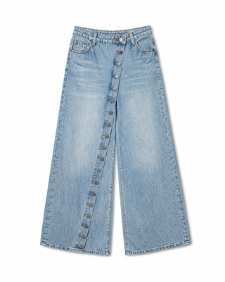 Attitude Jeans Button